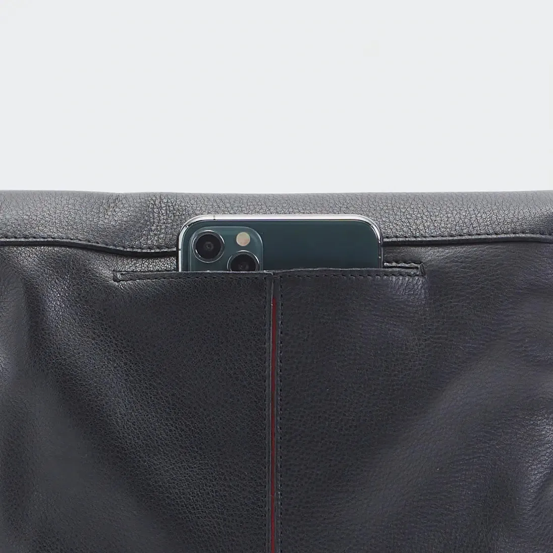 Hammitt VIP Med Zippered Leather Crossbody Clutch Black/Gunmetal