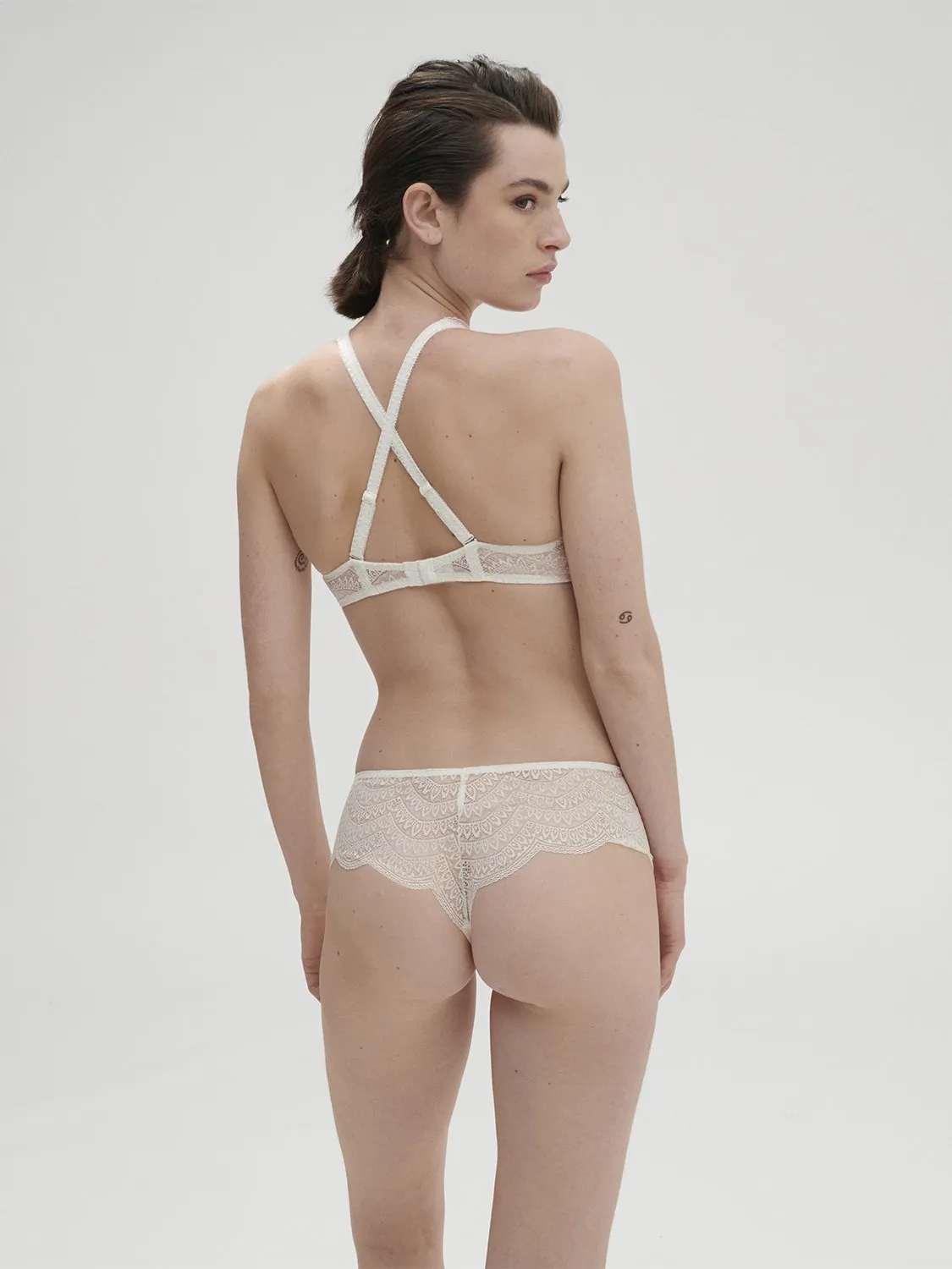 Karma Bralette - Ivory