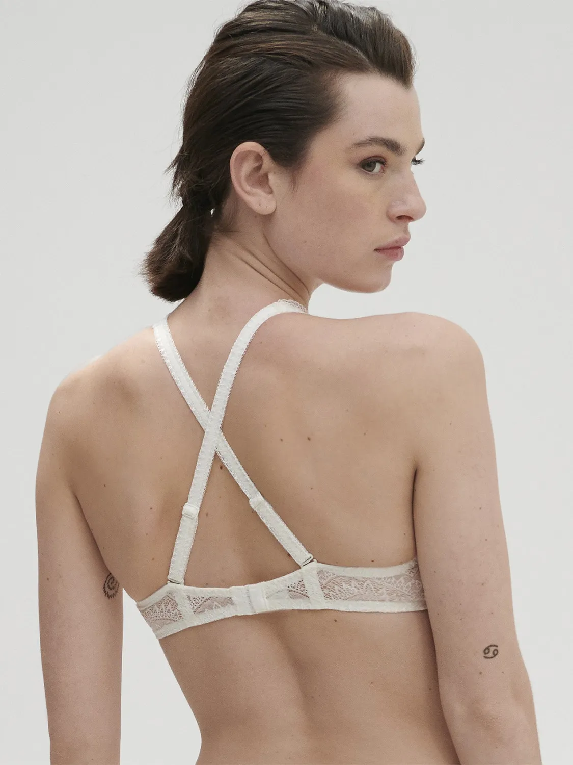 Karma Bralette - Ivory