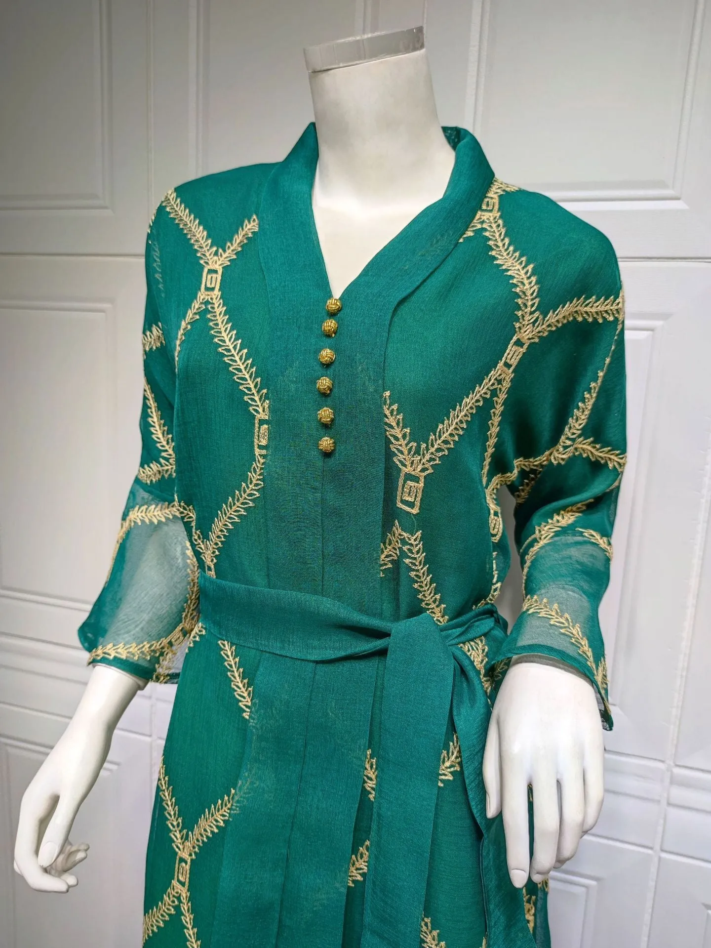 Middle East Muslim Temperament Gauze Dress