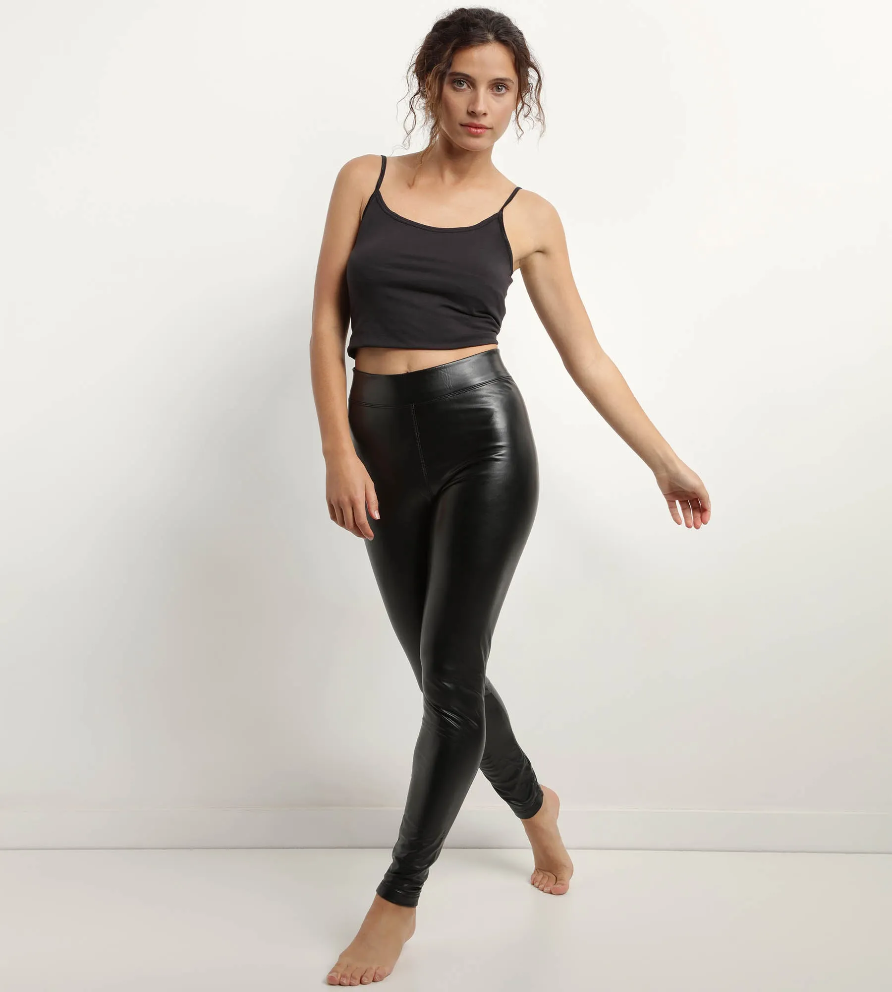Women's Black Legging in matte vegetable leather Dim Comfywear
